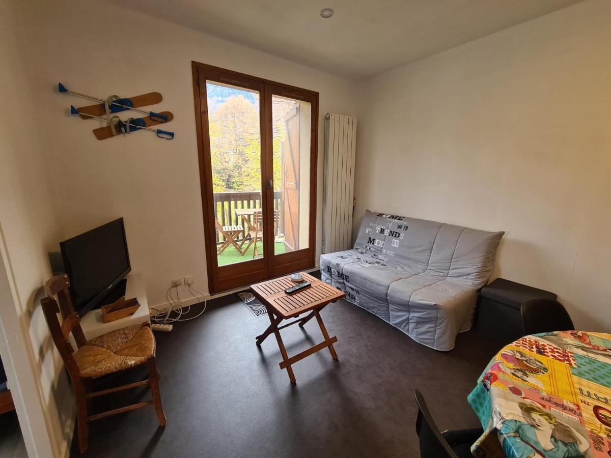 Très joli appartement 4-6 personnes dans Luchon Bagnères-de-Luchon Esterno foto