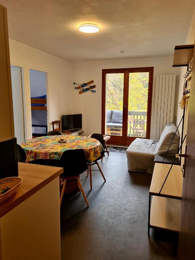 Très joli appartement 4-6 personnes dans Luchon Bagnères-de-Luchon Esterno foto